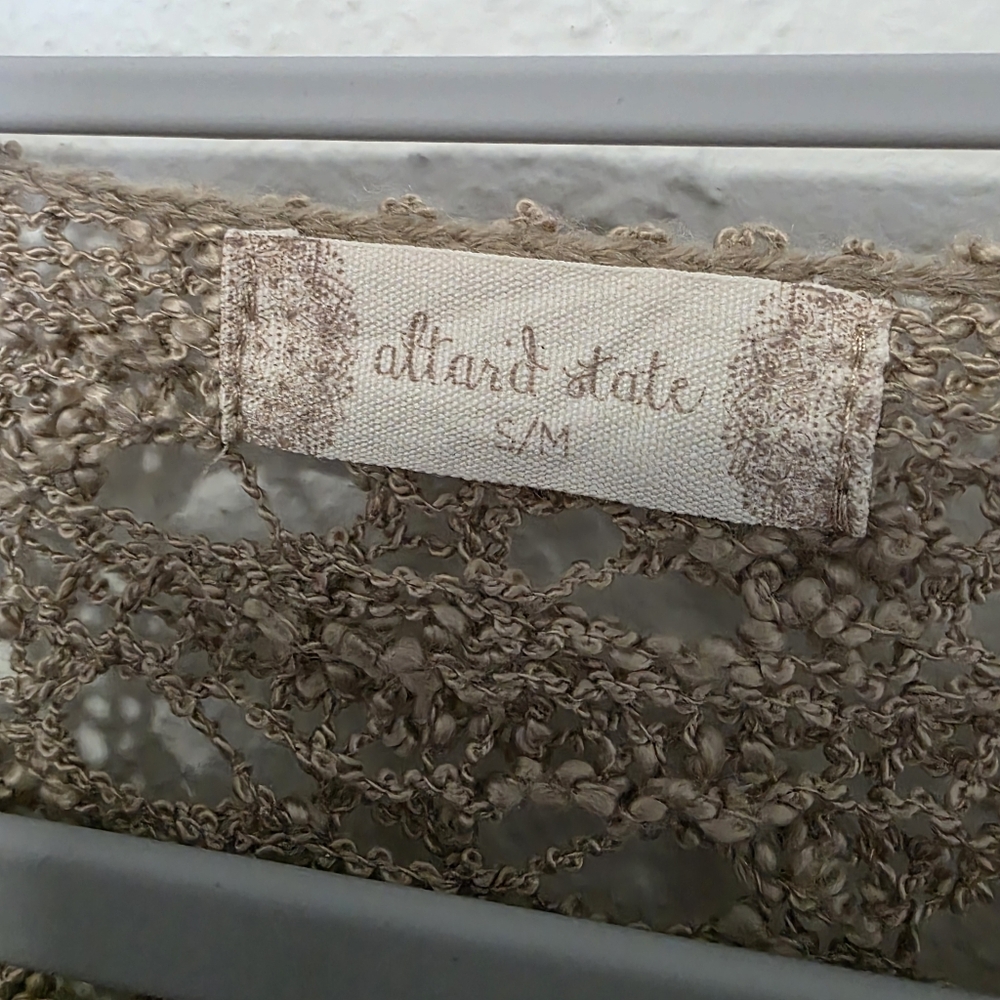 Altar'd State Tan Crochet Knit Pattern Top Size Small Medium - Picture 6 of 8